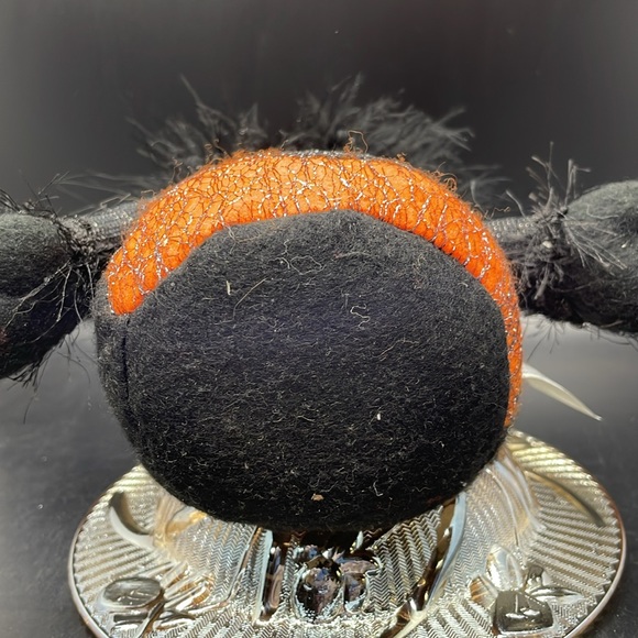 Vintage Delton style stuffed black cat with feathers hat - Picture 5 of 6